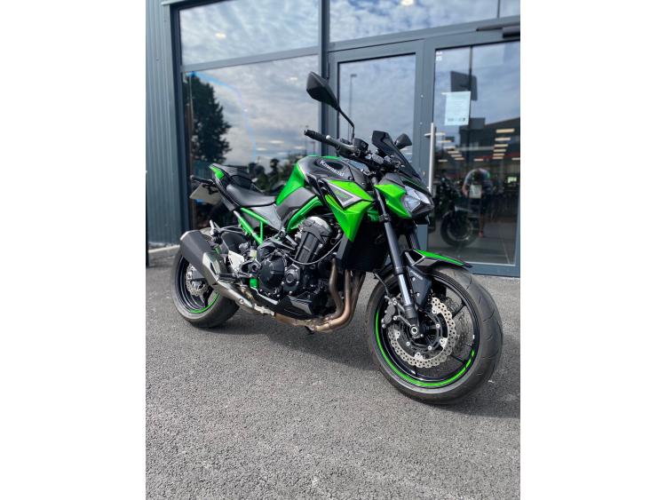 KAWASAKI Z 900