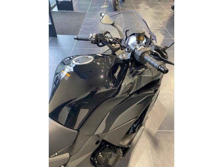 KAWASAKI NINJA 1100 SX
